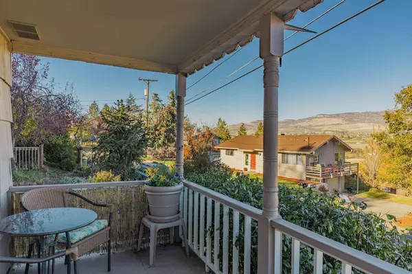 1172 N Main ST, Ashland, OR 97520