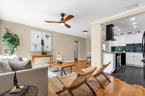 1945 BERING AVE, Winter Park, FL 32789