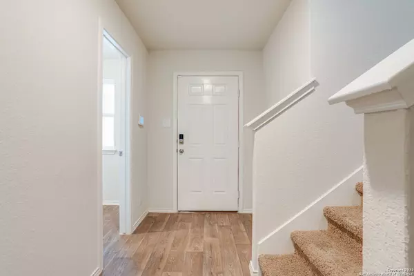 8219 GREEN GULLY, San Antonio, TX 78244-4511