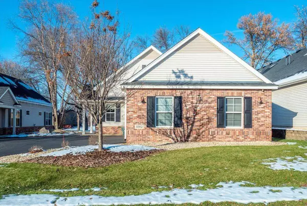 10562 Mississippi CIR N, Brooklyn Park, MN 55443