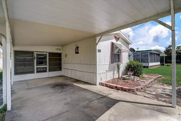 1506 PLEASANT ST, Tavares, FL 32778