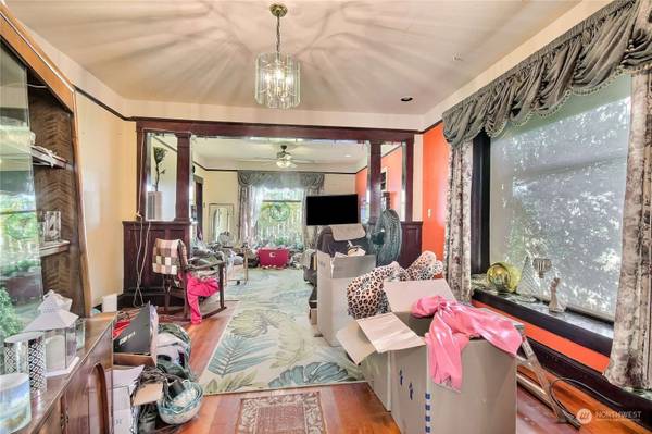 2418 Highland AVE, Everett, WA 98201