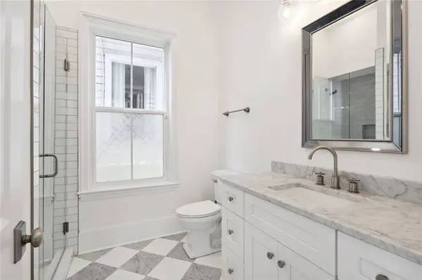 5611 ANNUNCIATION ST, New Orleans, LA 70115