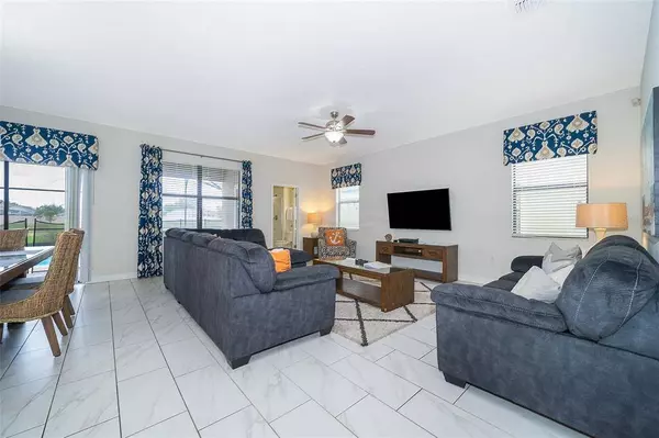 1302 BIRDIE WAY, Davenport, FL 33896