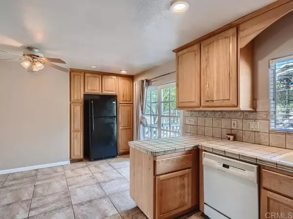 162 Almyra, El Cajon, CA 92019