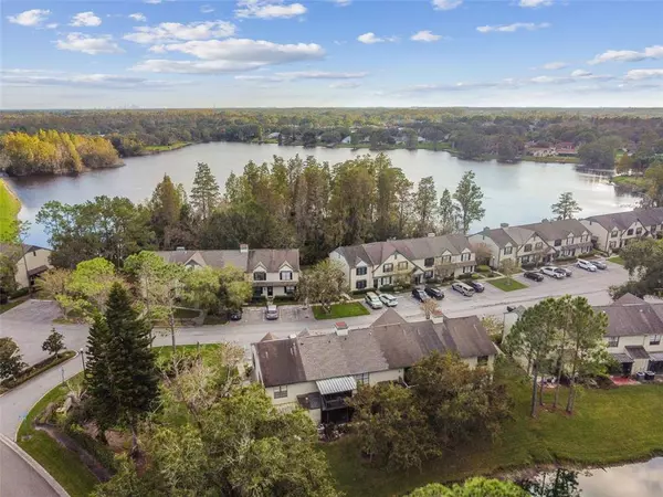 16617 BRIGADOON DR, Tampa, FL 33618