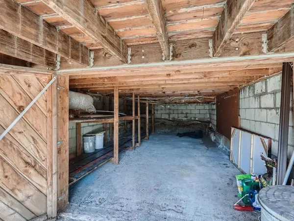 162 Almyra, El Cajon, CA 92019