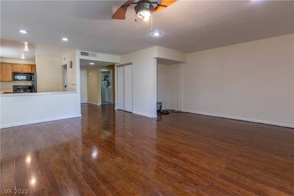 2541 Love Street, Las Vegas, NV 89121