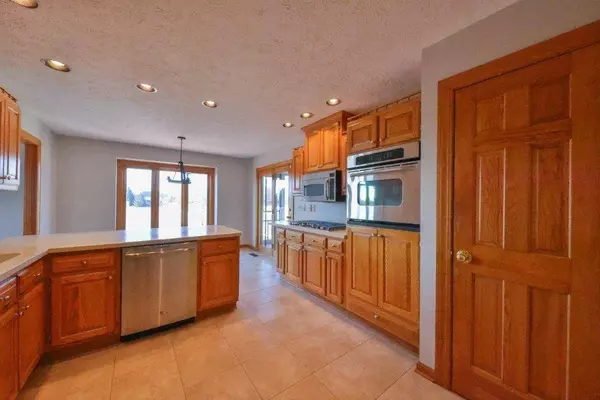 6291 Red Fox RD, Pendleton, IN 46064