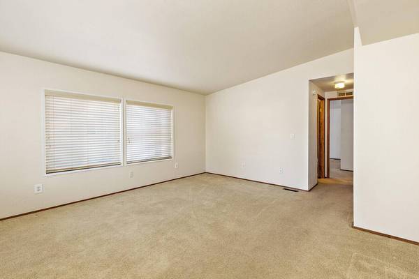 555 Freeman RD #88, Central Point, OR 97502