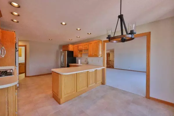 6291 Red Fox RD, Pendleton, IN 46064