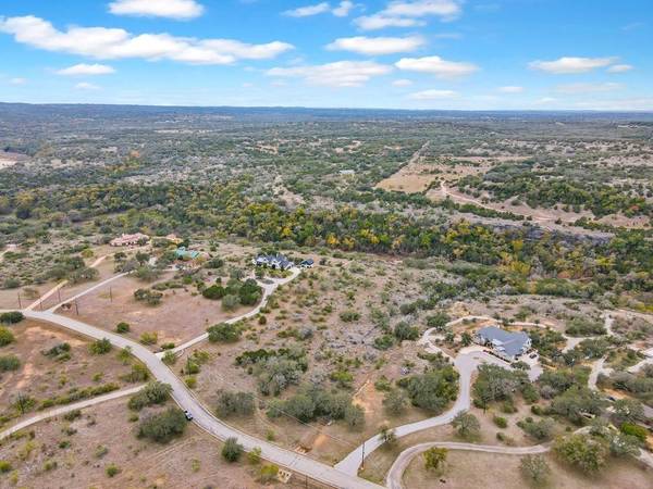 3108 Fall Creek Estates DR, Spicewood, TX 78669