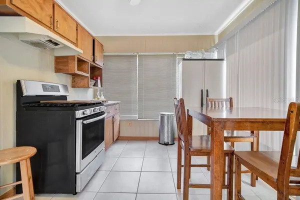 52 WOODBURY DR, Palm Coast, FL 32164