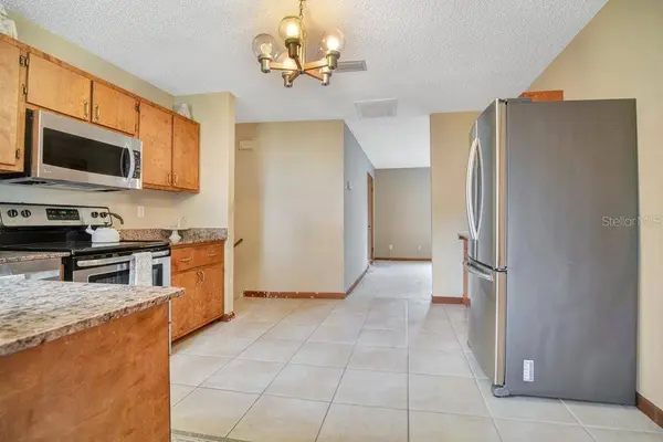 52 WOODBURY DR, Palm Coast, FL 32164