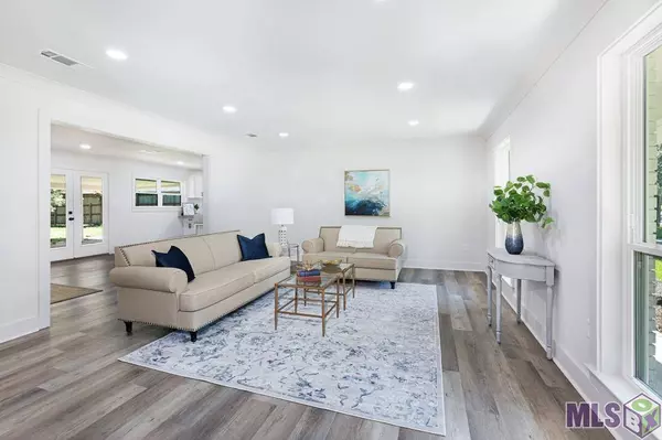 10687 BROWNING DR, Baton Rouge, LA 70815