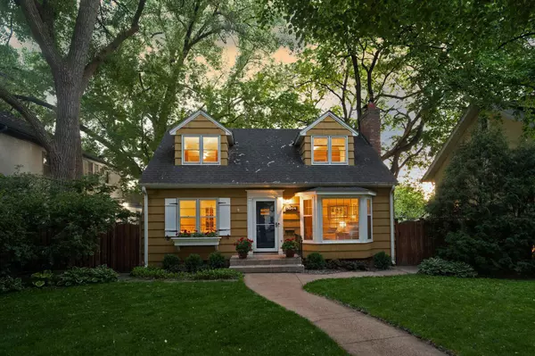 5044 Russell AVE S, Minneapolis, MN 55410