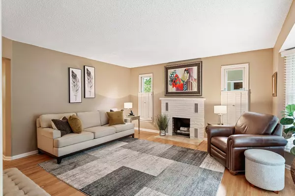 5044 Russell AVE S, Minneapolis, MN 55410