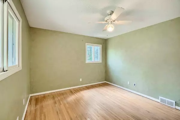 7924 28th AVE N, New Hope, MN 55427