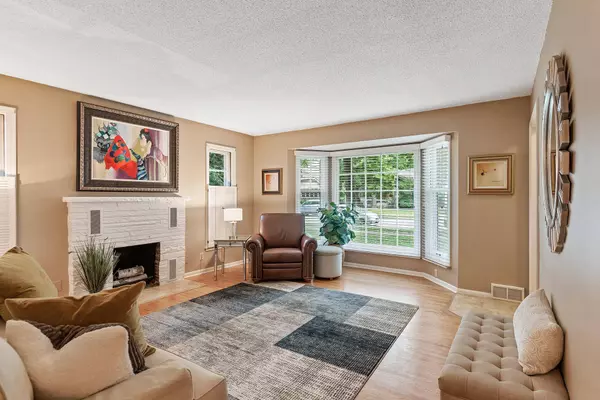 5044 Russell AVE S, Minneapolis, MN 55410