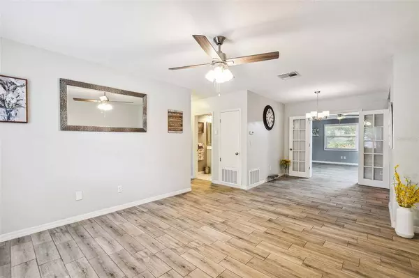 1966 MCKINLEY ST, Clearwater, FL 33765