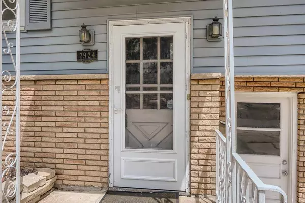 7924 28th AVE N, New Hope, MN 55427