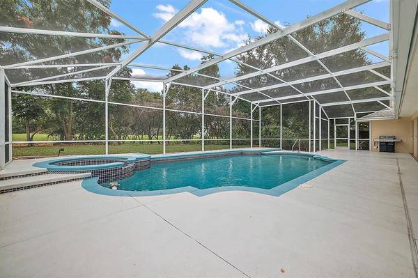 1850 LAKE TERRACE DR, Eustis, FL 32726