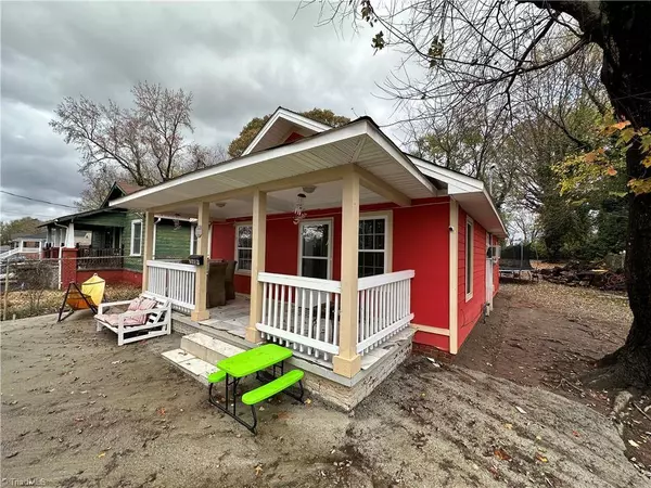 2609 Ansonia ST, Winston Salem, NC 27105