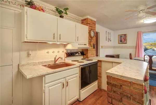 606 Crestline Avenue, Salisbury Twp, PA 18015