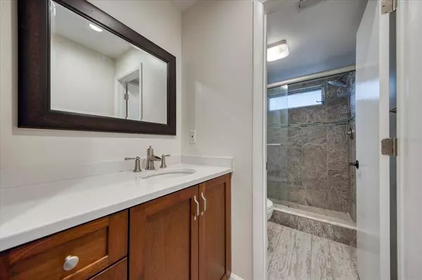 2370 DORA DR, Clearwater, FL 33765