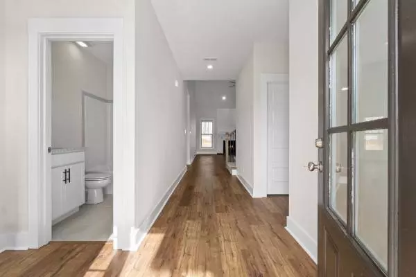 1143 Chagford Dr, Clarksville, TN 37043