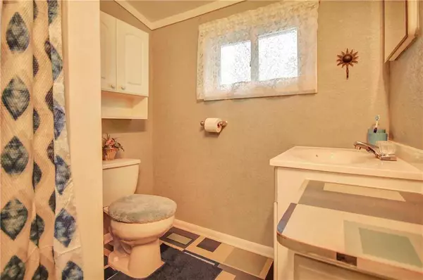 606 Crestline Avenue, Salisbury Twp, PA 18015