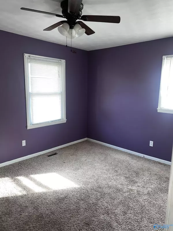 1423 6th Avenue Sw SW, Decatur, AL 35601