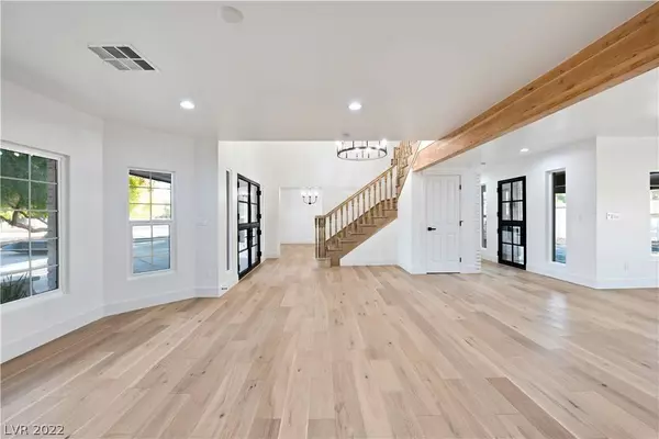 3550 Pama Lane, Las Vegas, NV 89120