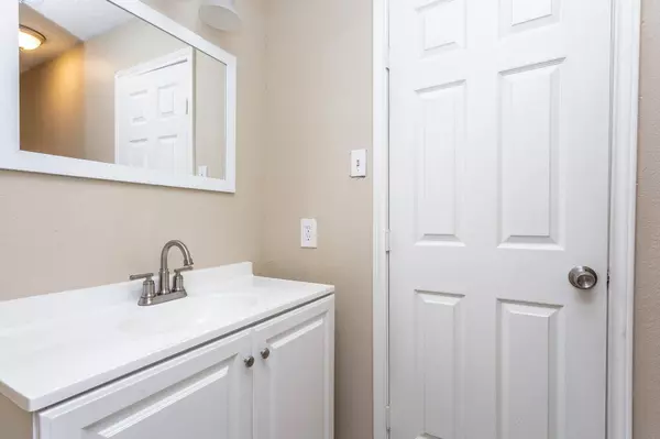 1723 Leroy Road, Dallas, TX 75217