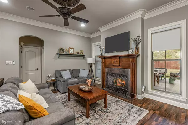 9878 Loveland Court, Shreveport, LA 71106