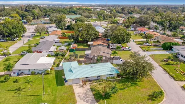 7167 114TH LN, Seminole, FL 33772