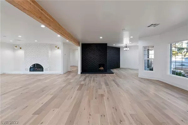 3550 Pama Lane, Las Vegas, NV 89120