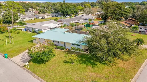 7167 114TH LN, Seminole, FL 33772