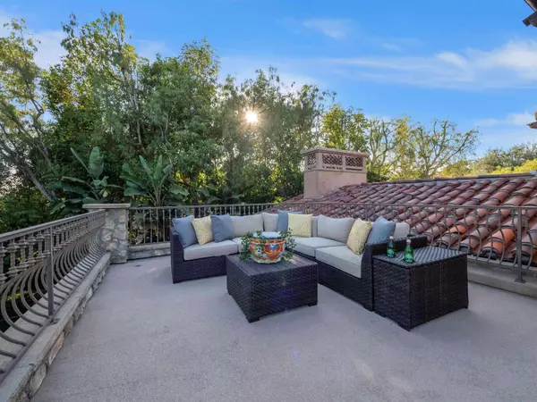 18356 Calle La Serra, Rancho Santa Fe, CA 92091