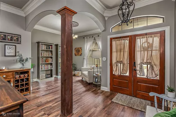 9878 Loveland Court, Shreveport, LA 71106