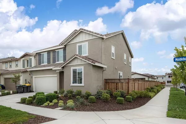 2198 Middlebury DR, Lathrop, CA 95330