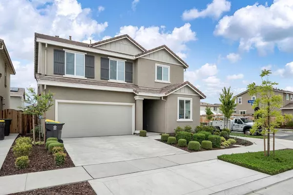 2198 Middlebury DR, Lathrop, CA 95330