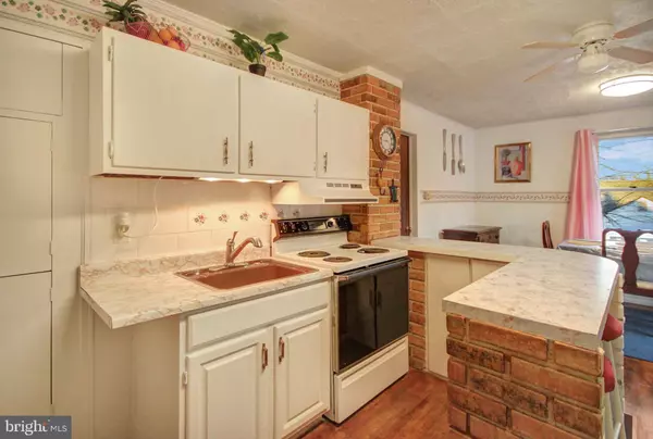 606 CRESTLINE, Bethlehem, PA 18015