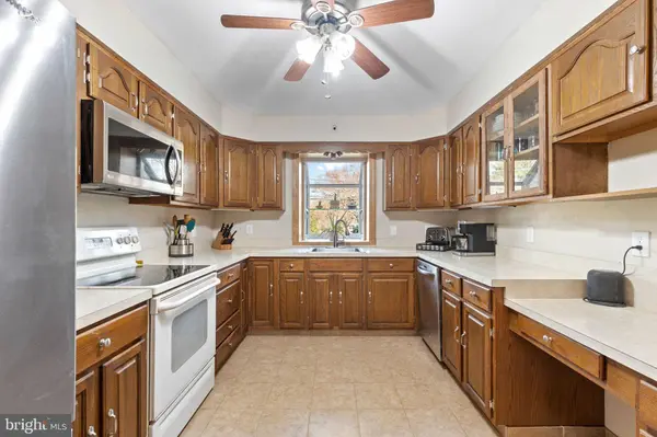 1282 MARSHALLTON THORNDALE RD, Downingtown, PA 19335