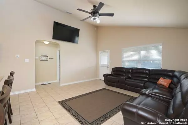 6034 RED ROSE, San Antonio, TX 78244-4431