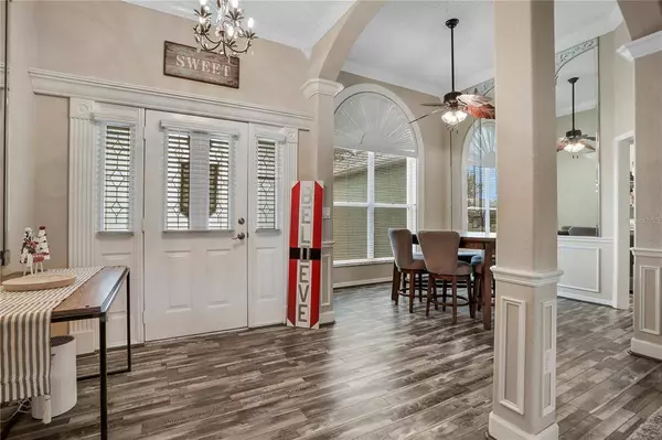 332 PALMVIEW CIR N, Auburndale, FL 33823