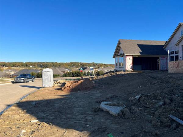 101 St Elias Drive, Burleson, TX 76028