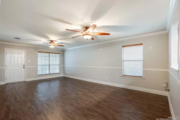 415 CARDINAL WAY, San Antonio, TX 78253-5614