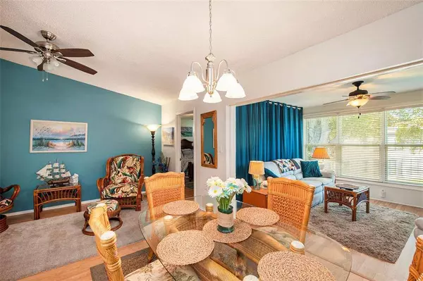 1130 BOWSPRIT LN #1130, Holiday, FL 34691