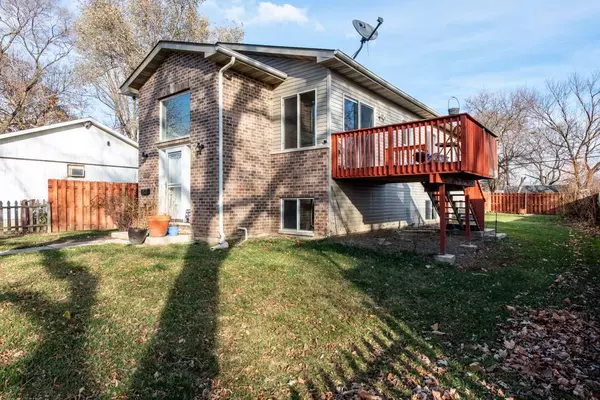 2209 Gilead Avenue, Zion, IL 60099